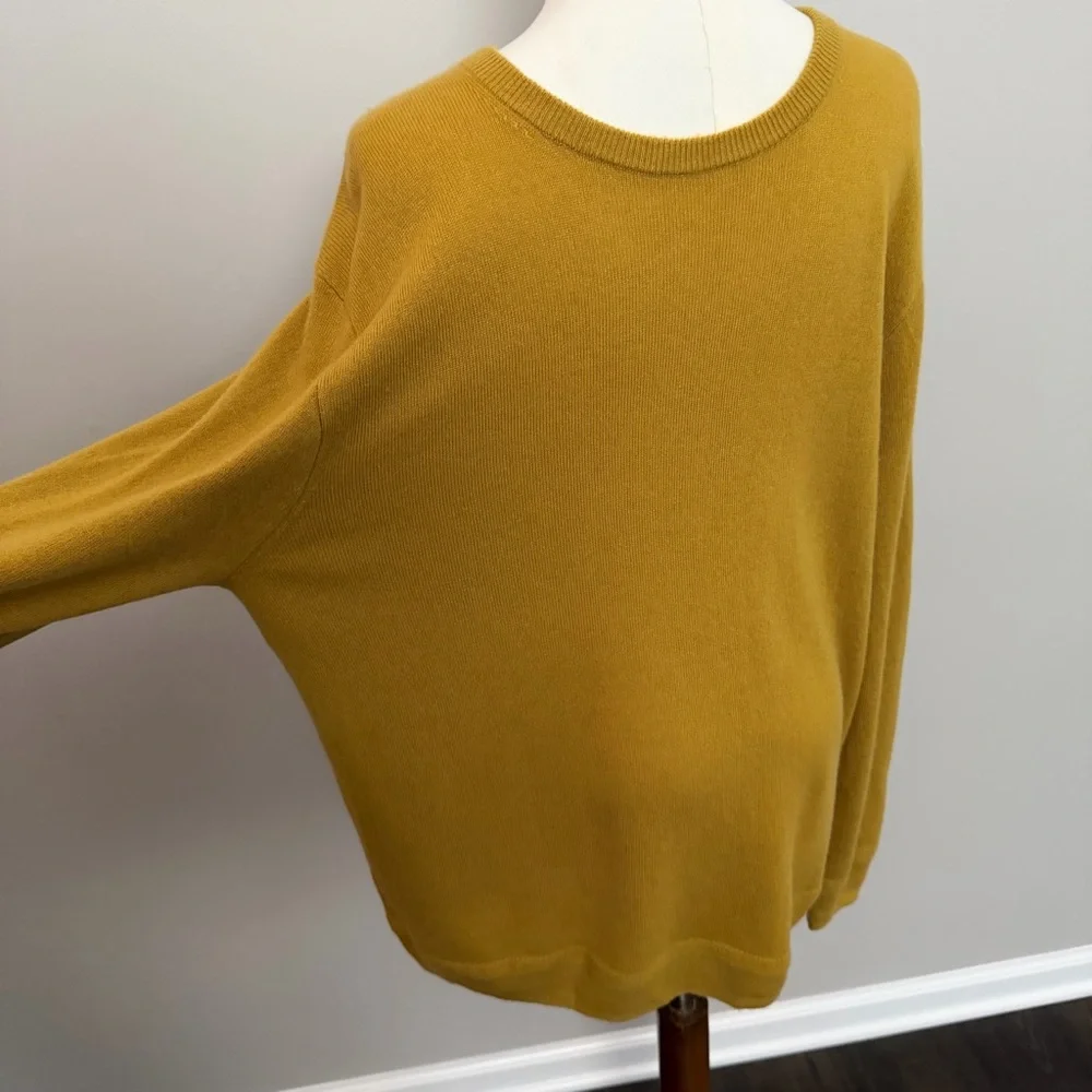 J. Crew 100% Cashmere Sweater Crewneck Elevated Basic Soft Golden Mustard Yellow